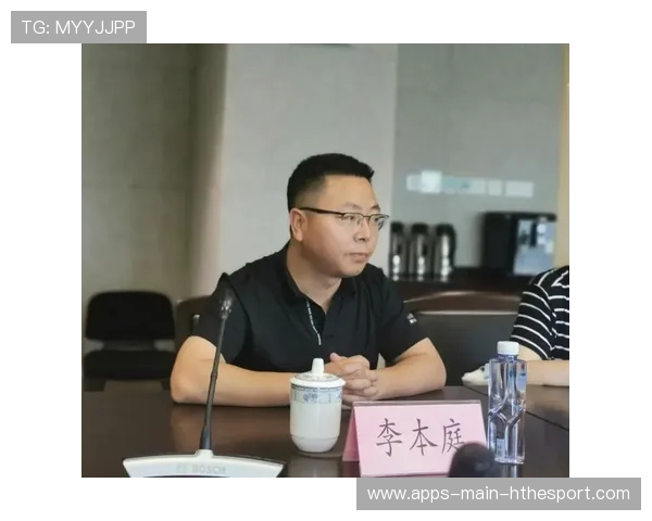 新闻中心专题呈现高层管理结构调整展现品牌全新形象，高层管理理念